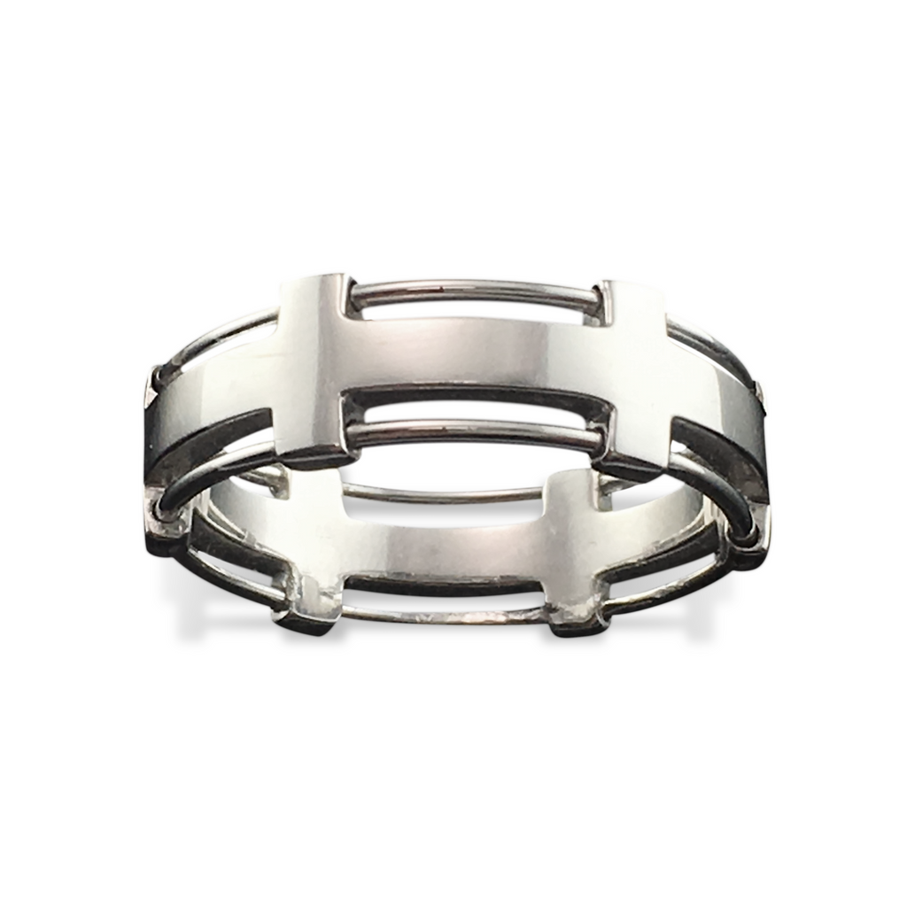 Hand Pulled Wire & Cross Design Band - 14K 9mm